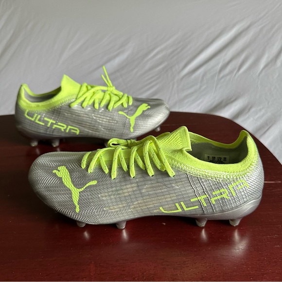 Puma Shoes - Puma Ultra 1.4 FG Cleats Women’s size 6.5 in Metallic Silver and Neon Yellow